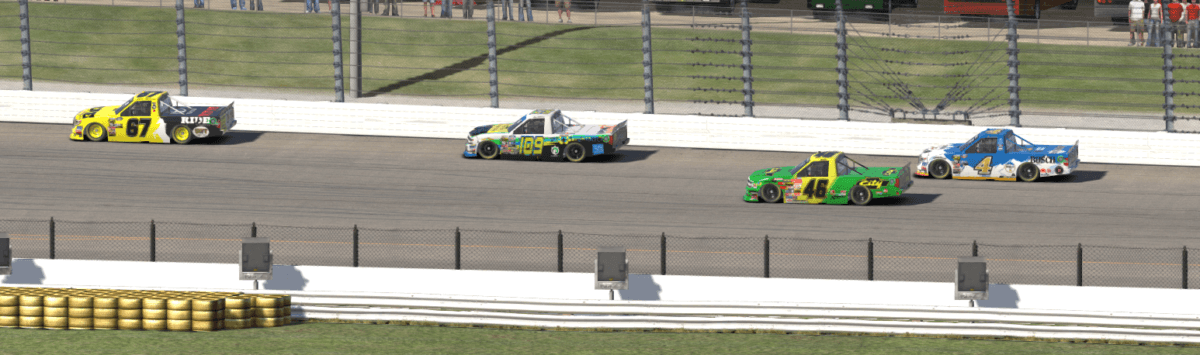 Looks like the outside line is the preferred line as the #46 Ken Huff and #154 Adam Disselkamp get freight trained by the field