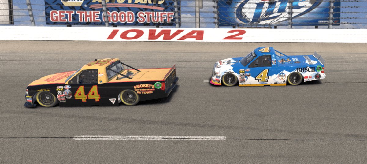 Lap 36 #4 Mike Schrader comes up on #44 Niels “Koni” Clyde who is fighting hard to stay right where he is
